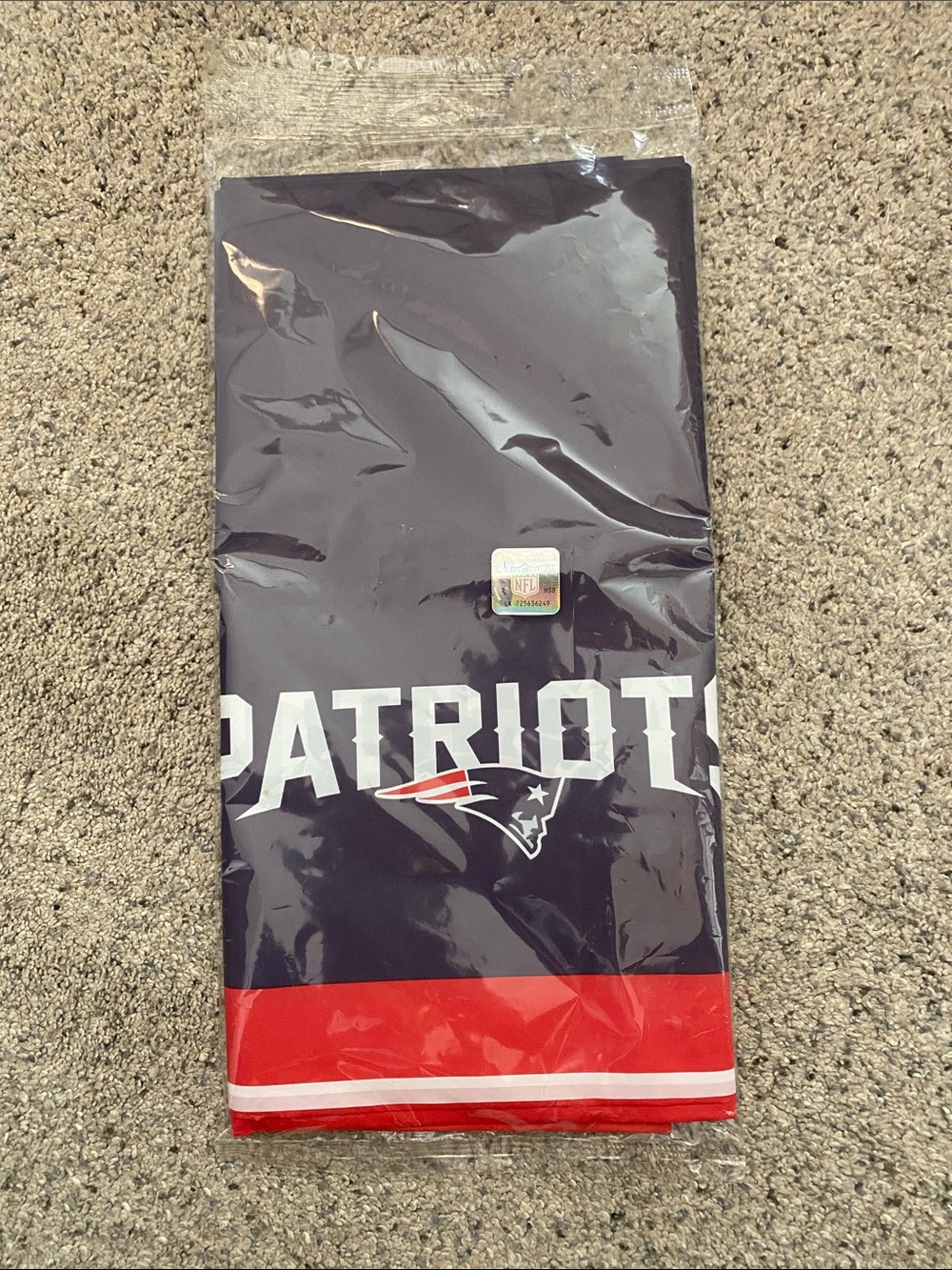 NFL New England Patriots Navy, Red & White Banner official table cover